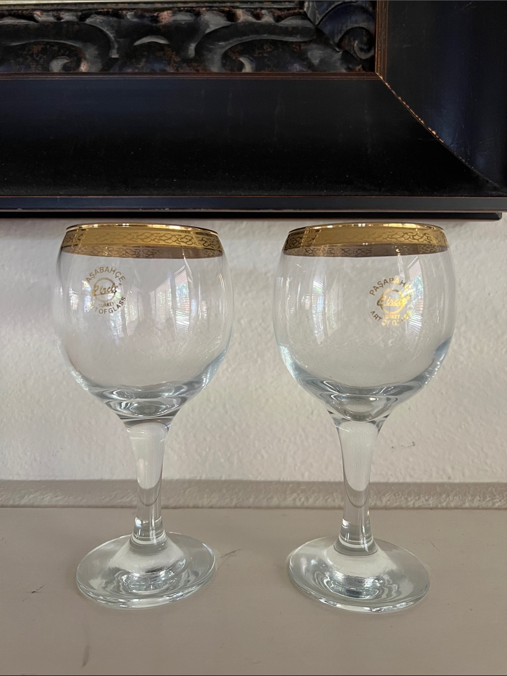 Pasabache Circleware Crystal Wine Glasses with Gold Rim set of 2